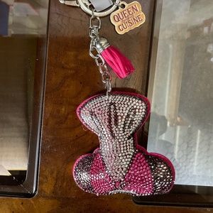 Disney parks Minnie keychain